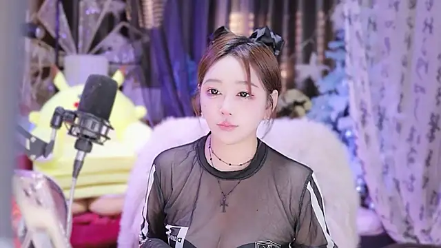 Snapshot of Missy_Nana21 chatting on January 19, 4:14 pm Missy Nana21 online show from January 19, 4:14 pm