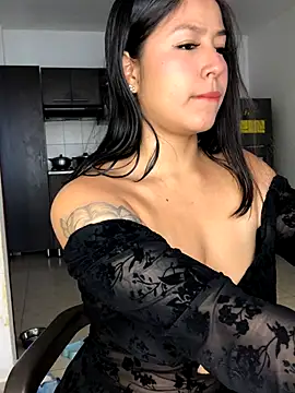 EmmaRossem online show from October 27, 7:04 pm