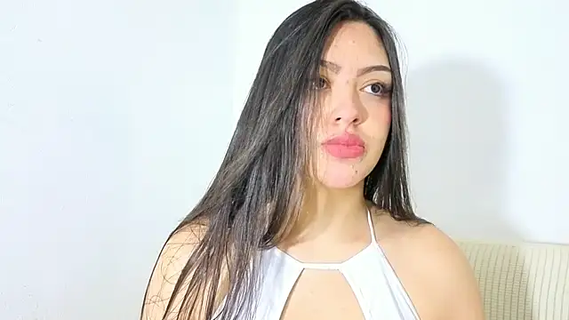 Snapshot of Sweet-Sophiee chatting on October 1, 3:55 am Sweet-Sophiee online show from October 1, 3:55 am