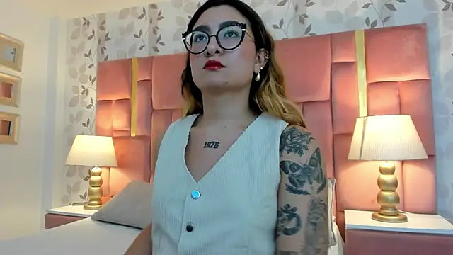 AmbarSantany online show from December 2, 11:39 pm