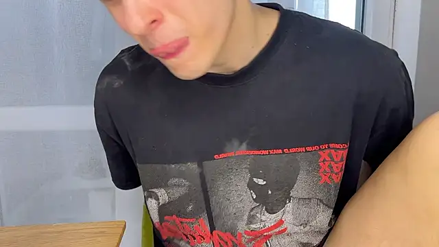 alyx garden online show from March 11, 8:52 am