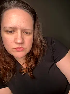 Snapshot of Kinkbitch25 chatting on December 4, 9:03 pm Kinkbitch25 online show from December 4, 9:03 pm