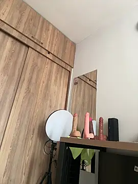 adahara19 online show from March 31, 5:48 pm