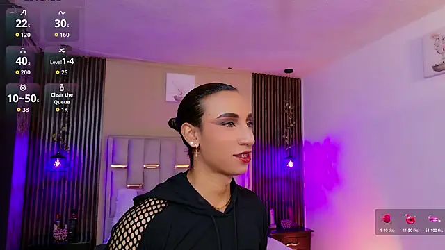 Nathan Smith  online show from March 18, 7:04 pm