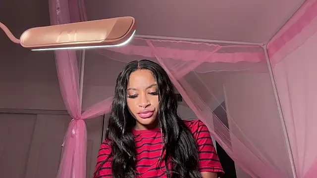 shandiloveslemonss online show from December 3, 7:08 am