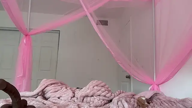 shandiloveslemonss online show from December 2, 5:36 pm