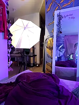 Snapshot of midas307k_ chatting on March 17, 12:21 am midas307k online show from March 17, 12:21 am