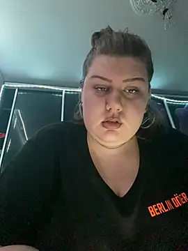 Snapshot of Ana_Krisstina chatting on May 19, 7:10 pm Ana Krisstina online show from May 19, 7:10 pm