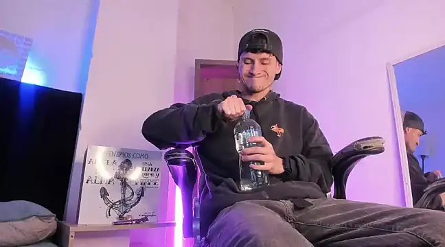 Snapshot of DemianPrince chatting on January 23, 5:45 am DemianPrince online show from January 23, 5:45 am