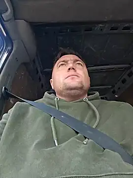 Snapshot of seloloko20 chatting on February 5, 7:59 am seloloko20 online show from February 5, 7:59 am