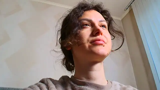 LeggyLover90 online show from May 13, 4:58 pm
