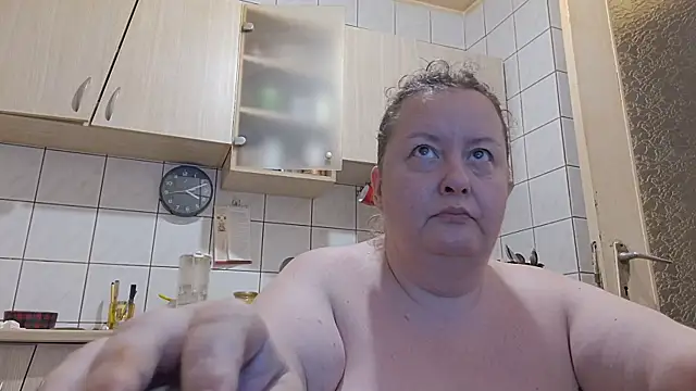 Snapshot of melissaBlessing chatting on June 7, 1:11 am melissaBlessing online show from June 7, 1:11 am