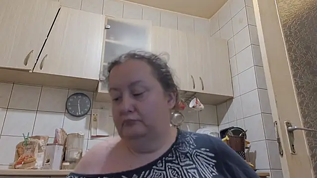 melissaBlessing online show from April 28, 2:27 am