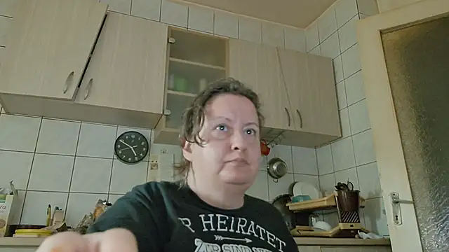 Snapshot of melissaBlessing chatting on September 25, 2:01 pm melissaBlessing online show from September 25, 2:01 pm