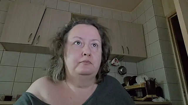 Snapshot of melissaBlessing chatting on December 14, 11:27 am melissaBlessing online show from December 14, 11:27 am