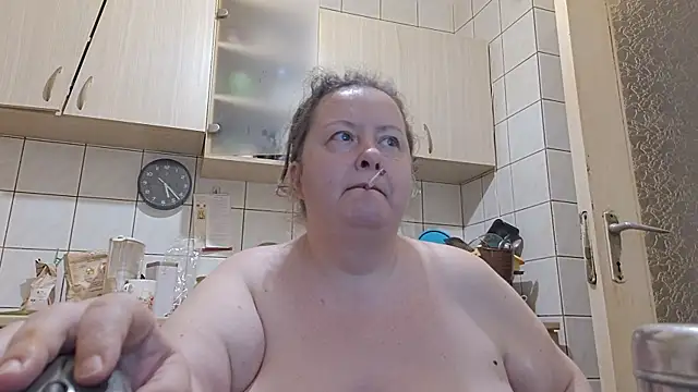 melissaBlessing online show from April 19, 2:23 am