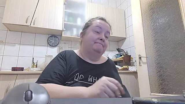 Snapshot of melissaBlessing chatting on March 3, 5:37 am melissaBlessing online show from March 3, 5:37 am