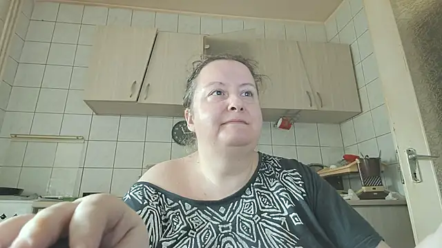 Snapshot of melissaBlessing chatting on March 16, 7:15 am melissaBlessing online show from March 16, 7:15 am