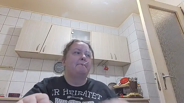 Snapshot of melissaBlessing chatting on March 18, 5:12 am melissaBlessing online show from March 18, 5:12 am