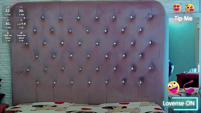 KikiSweet08 online show from November 29, 5:18 am