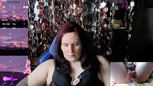 Snapshot of Lilith_Shumerian chatting on February 28, 8:52 pm Lilith Shumerian online show from February 28, 8:52 pm