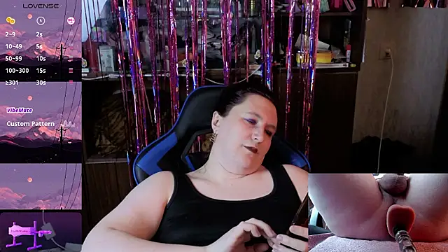 Snapshot of Lilith_Shumerian chatting on February 11, 8:58 am Lilith Shumerian online show from February 11, 8:58 am