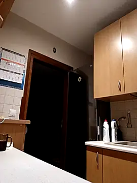 Misiopasyw1 online show from December 2, 4:30 pm