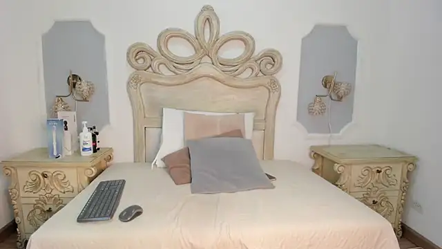  chloe adams online show from November 24, 11:43 am