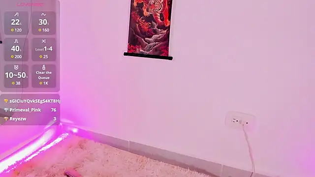 HollyHudsonn online show from January 28, 3:46 pm