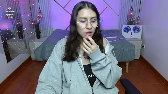 Lita Rogers online show from April 9, 2:23 pm