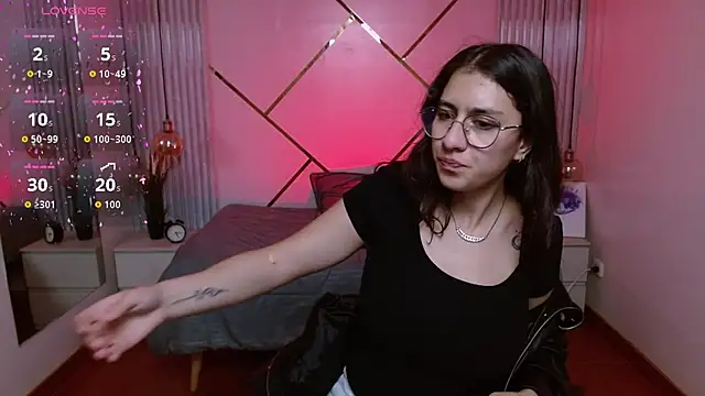 Lita Rogers online show from April 15, 7:07 pm