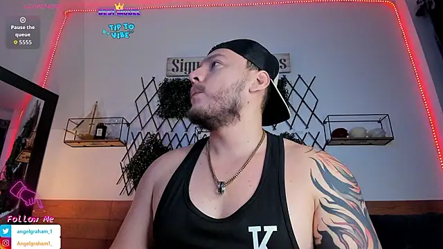 Angelgraham 1 online show from March 4, 4:37 pm