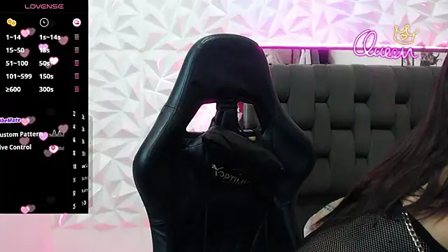 Allie Vergara online show from March 26, 3:49 am