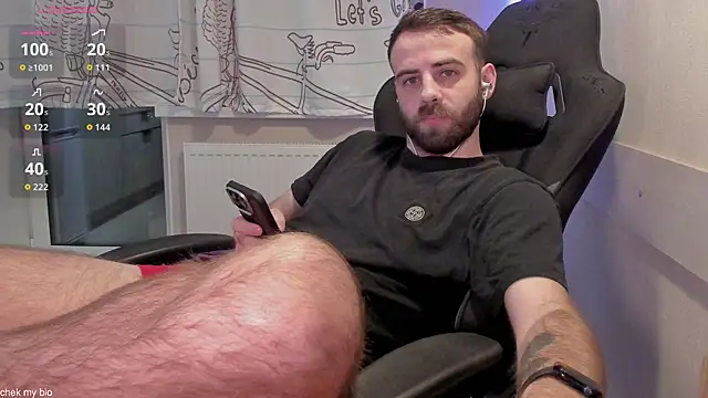 OtisRam online show from November 7, 11:52 pm