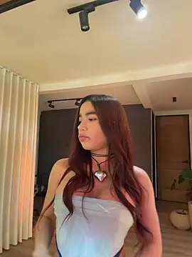 Snapshot of carolynnetrujillo chatting on June 14, 2:24 am carolynnetrujillo online show from June 14, 2:24 am