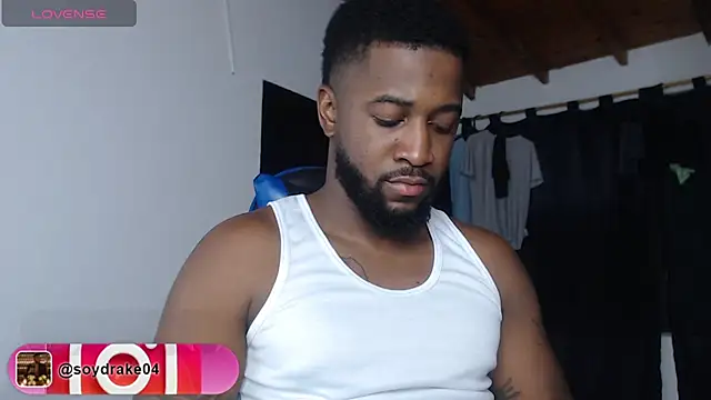 Snapshot of Drake_Nassir4 chatting on June 17, 4:34 am Drake Nassir4 online show from June 17, 4:34 am