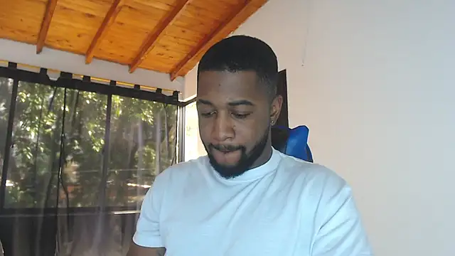 Drake Nassir4 online show from February 17, 3:20 pm