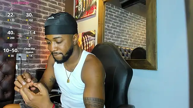 Drake Nassir4 online show from October 30, 2:58 pm