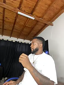 Drake Nassir4 online show from May 21, 4:43 am