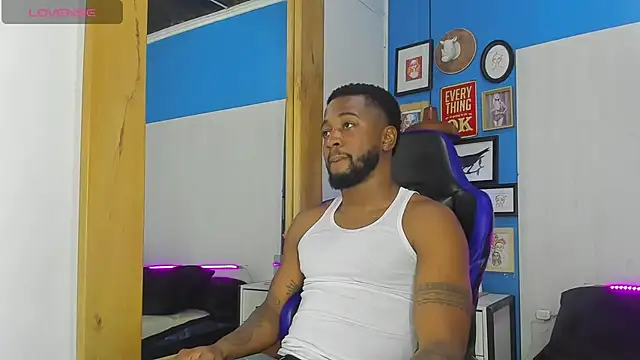 Drake Nassir4 online show from October 22, 9:13 pm