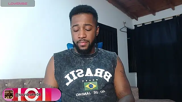 Snapshot of Drake_Nassir4 chatting on July 18, 5:16 am Drake Nassir4 online show from July 18, 5:16 am