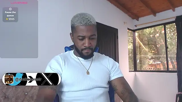 Drake Nassir4 online show from April 7, 1:57 pm