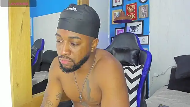 Drake Nassir4 online show from October 29, 3:55 pm