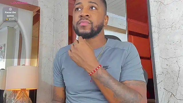 Drake Nassir4 online show from February 9, 2:15 pm