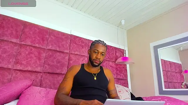 Drake Nassir4 online show from February 17, 2:06 pm