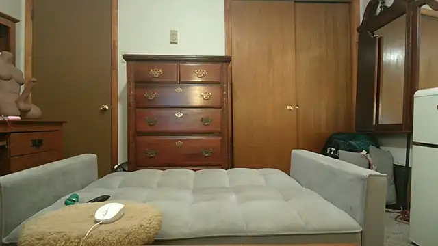 Organza1 online show from November 5, 8:23 pm