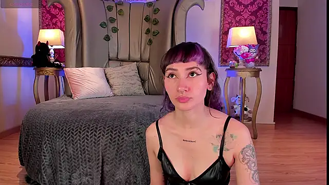 ElectraRaptiis online show from February 17, 8:17 pm