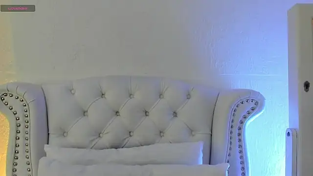 GabyPetit online show from March 31, 7:49 pm