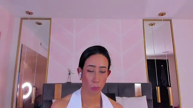 GabyPetit online show from November 7, 8:02 pm