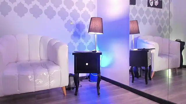 GabyPetit online show from April 25, 8:06 pm